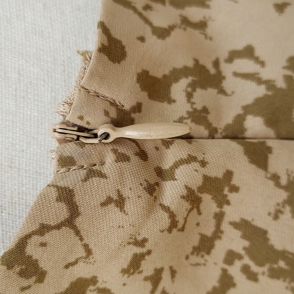 Cut-out Dress With Rouched Side - Picture 9 of 13